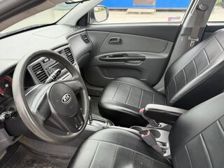 2011 Kia Rio II Рестайлинг, белый, 600000 рублей, вид 5