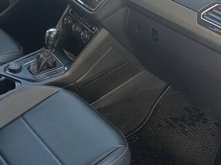 2020 Volkswagen Tiguan Allspace II, серый, 2800000 рублей, вид 5