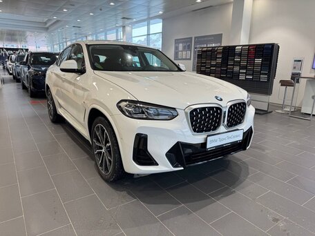 2025 BMW X4 30i II (G02) Рестайлинг, белый, 8400000 рублей, вид 1