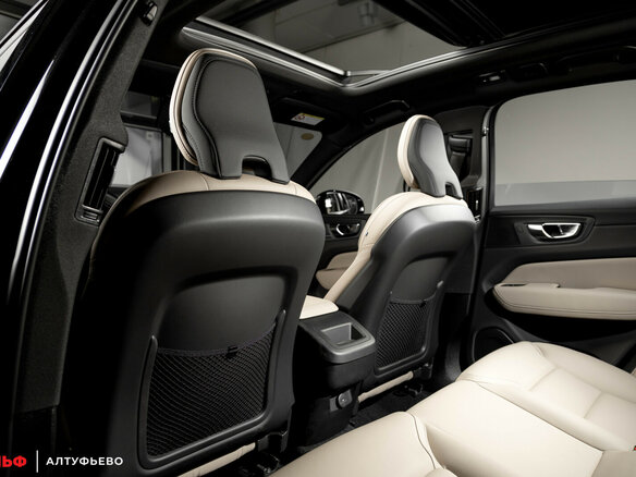 2025 Volvo XC60 II Рестайлинг 2, чёрный, 6990000 рублей - вид 12