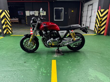 2017 Honda CB 1100, красный, 1250000 рублей, вид 2