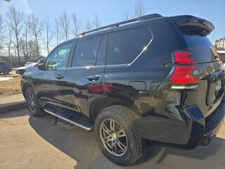 2018 Toyota Land Cruiser Prado 150 Series Рестайлинг 2, чёрный, 4950000 рублей, вид 5