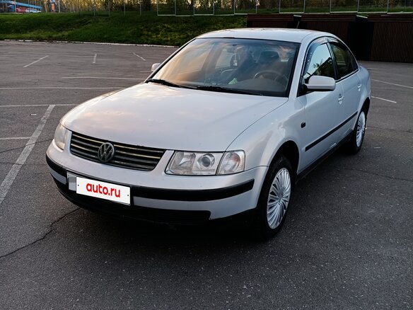 1999 Volkswagen Passat B5, серый, 420000 рублей