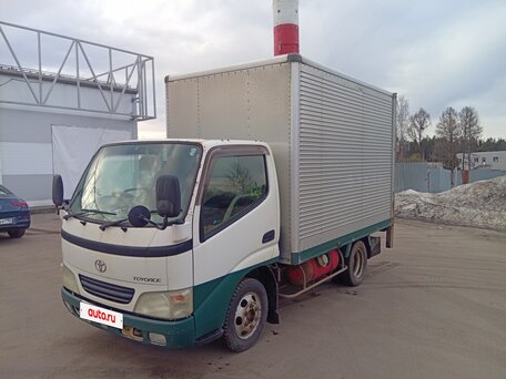 2003 Toyota Toyoace, белый, 750000 рублей, вид 4
