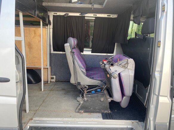 2010 Mercedes-Benz Sprinter, серебристый, 1650000 рублей - вид 13