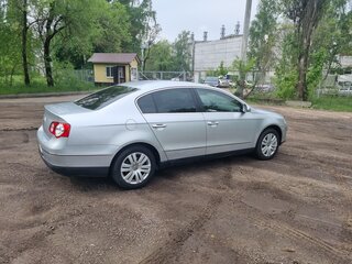 2010 Volkswagen Passat B6, серебристый, 849000 рублей, вид 5