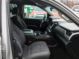 2016 Chevrolet Suburban XI, серый, 4999999 рублей, вид 5