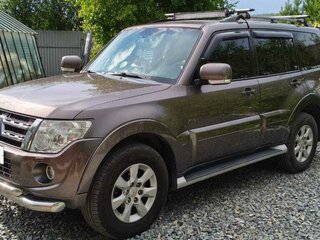 2013 Mitsubishi Pajero IV Рестайлинг 1, коричневый, 2500000 рублей, вид 1