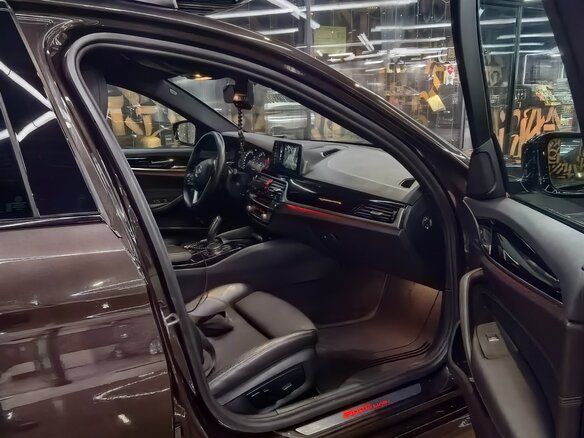 2017 BMW 5 серии 520d VII (G30/G31/G38), коричневый, 3150000 рублей - вид 14