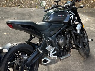 2021 Triumph Trident 660, чёрный, 650000 рублей, вид 4
