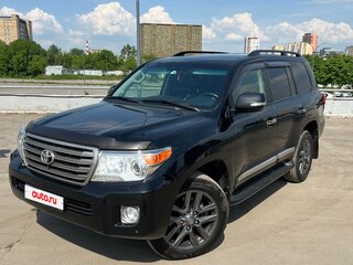 2014 Toyota Land Cruiser 200 Series Рестайлинг 1, чёрный, 4100000 рублей, вид 1