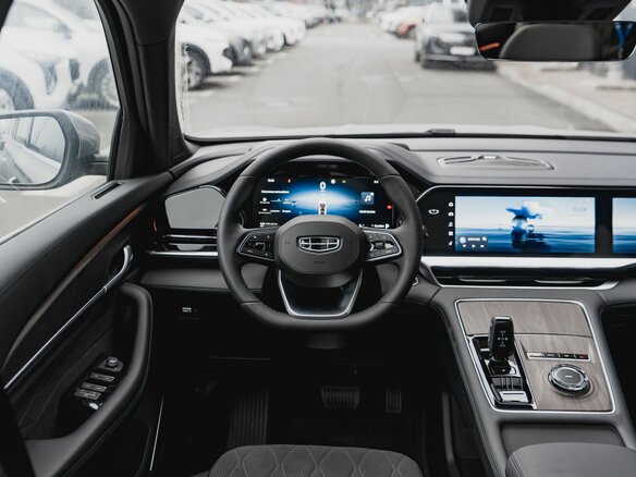 2026 Geely Monjaro I Рестайлинг, серебристый, 4553999 рублей - вид 15