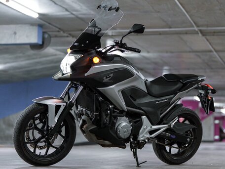 2013 Honda NC 700X, серебристый, 550000 рублей, вид 3