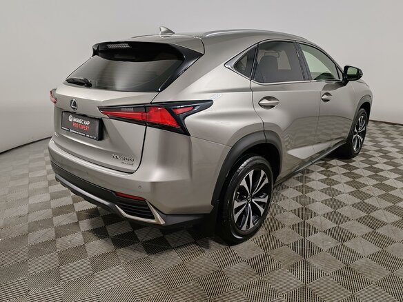 2019 Lexus NX 200 I Рестайлинг, серый, 3549000 рублей - вид 4