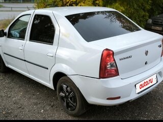 2013 Renault Logan I Рестайлинг, белый, 345000 рублей, вид 2