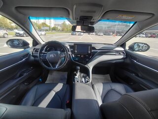2021 Toyota Camry VIII (XV70), чёрный, 2200000 рублей, вид 5