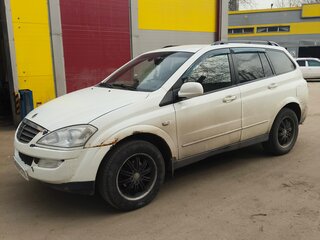2012 SsangYong Kyron 6-speed I Рестайлинг, белый, 700000 рублей, вид 2