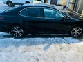 2020 Toyota Camry VIII (XV70), чёрный, 3200000 рублей - вид 4