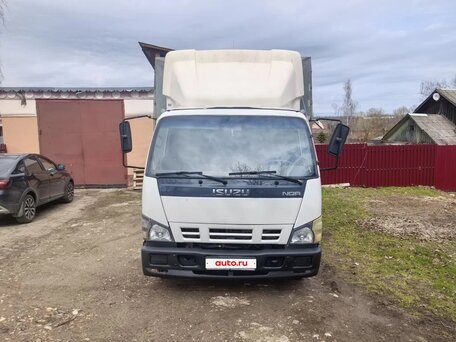 2010 Isuzu Elf (N-series), белый, 1550000 рублей, вид 1