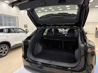 2026 Omoda C7, чёрный, 3299000 рублей, вид 3