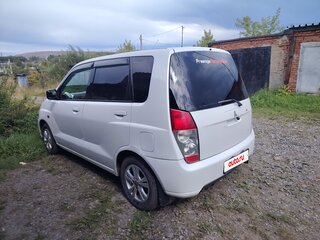 2001 Mitsubishi Dingo I, белый, 280000 рублей, вид 4