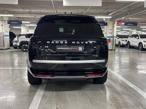 2023 Land Rover Range Rover P530 MHEV Long V, чёрный, 18940000 рублей - вид 15