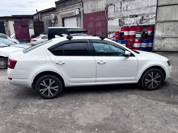 2015 Skoda Octavia III (A7), белый, 820000 рублей - вид 7