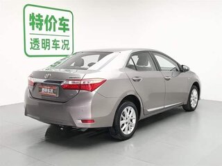 2014 Toyota Corolla XI (E160, E170, E180), серебристый, 1188505 рублей, вид 3