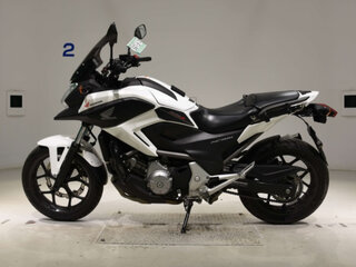 2013 Honda NC 700X, белый, 390000 рублей, вид 3