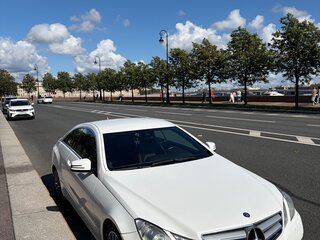 2013 Mercedes-Benz E-Класс 200 7G-Tronic IV (W212, S212, C207), белый, 1500000 рублей, вид 3