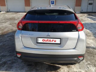2019 Mitsubishi Eclipse Cross I, серебристый, 2200000 рублей, вид 3