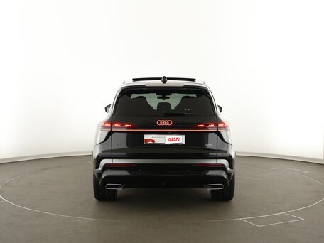 2026 Audi Q7 III (G8), чёрный, 16600000 рублей, вид 4