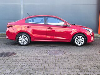 2021 Kia Rio IV Рестайлинг, красный, 1749000 рублей, вид 3