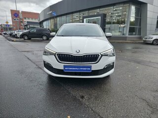 2022 Skoda Rapid II, белый, 1850000 рублей, вид 2