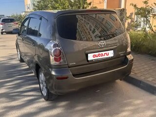 2004 Toyota Corolla Verso I Рестайлинг, серый, 690000 рублей, вид 2