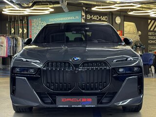2023 BMW 7 серии 740d xDrive VII (G70), серый, 12630000 рублей, вид 3
