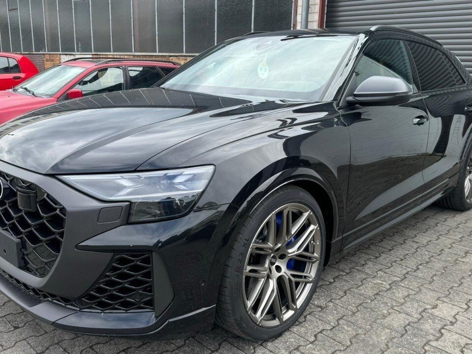 Открыть фотографии: Audi RS Q8 I Рестайлинг