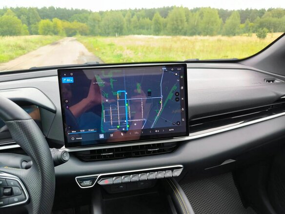 2025 Geely Binyue L, белый, 2220000 рублей - вид 5