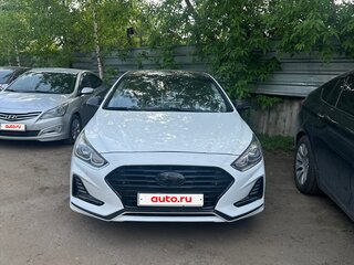 2018 Hyundai Sonata VII (LF) Рестайлинг, белый, 1400000 рублей, вид 1