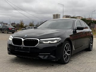 2020 BMW 5 серии 520i VII (G30/G31/G38) Рестайлинг, чёрный, 3750000 рублей, вид 1