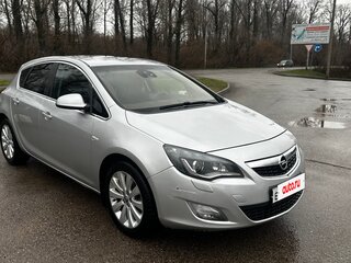 2012 Opel Astra J, серебристый, 625000 рублей, вид 2
