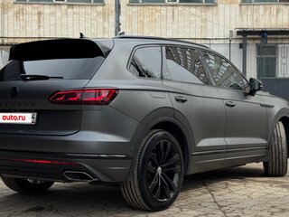 2020 Volkswagen Touareg III, серый, 4800000 рублей, вид 4