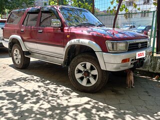 1992 Toyota Hilux Surf II Рестайлинг, красный, 2000000 рублей, вид 3