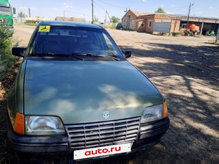 1986 Opel Kadett E, зелёный, 120000 рублей, вид 3