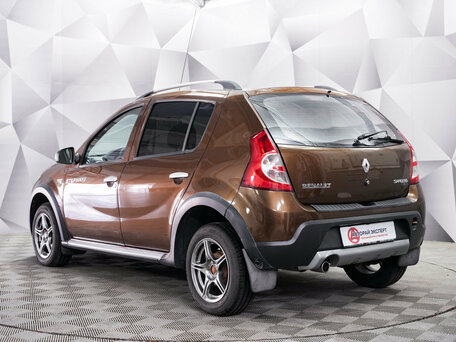 2013 Renault Sandero Stepway I, коричневый, 622000 рублей, вид 3