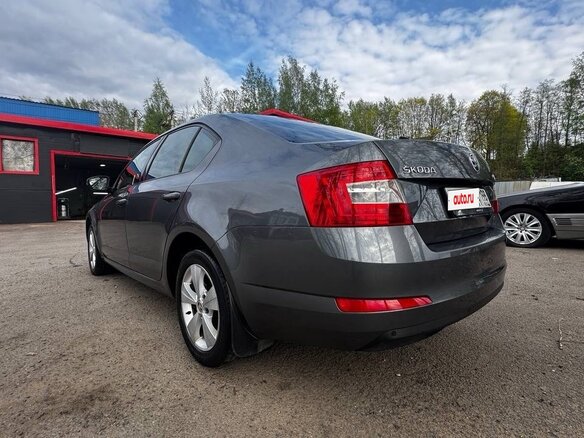 2013 Skoda Octavia III (A7), серый, 1090000 рублей - вид 3