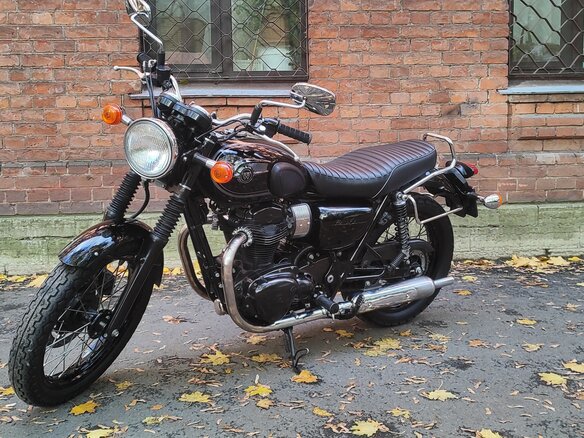 2015 Kawasaki W 800, чёрный, 600000 рублей - вид 1