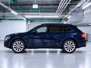 2016 Bentley Bentayga I, синий, 12990000 рублей, вид 2