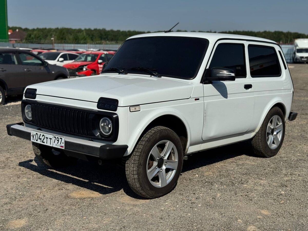 Открыть фотографии: Lada (ВАЗ) Niva Legend I