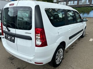 2026 Lada (ВАЗ) Largus I Рестайлинг, белый, 1657000 рублей, вид 2